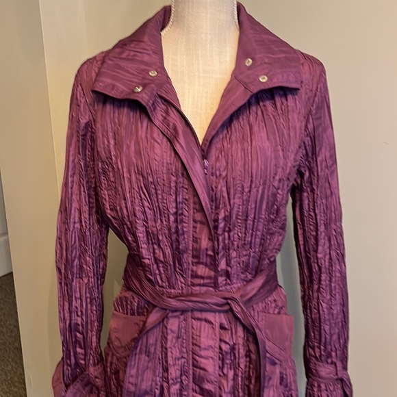 D & Y TRENCH COAT - Picture 2 of 12